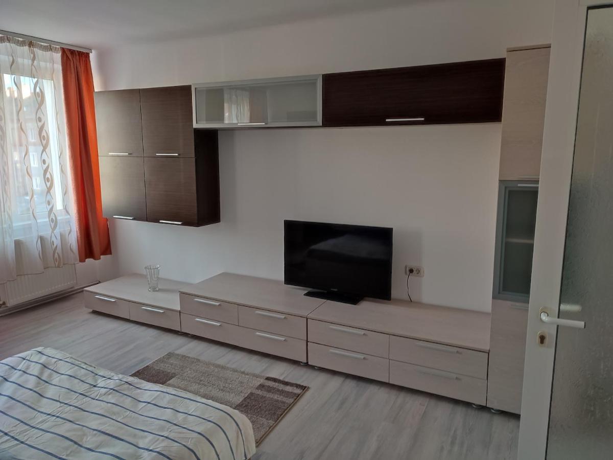 Apartamento Lafru Zărneşti Exterior foto